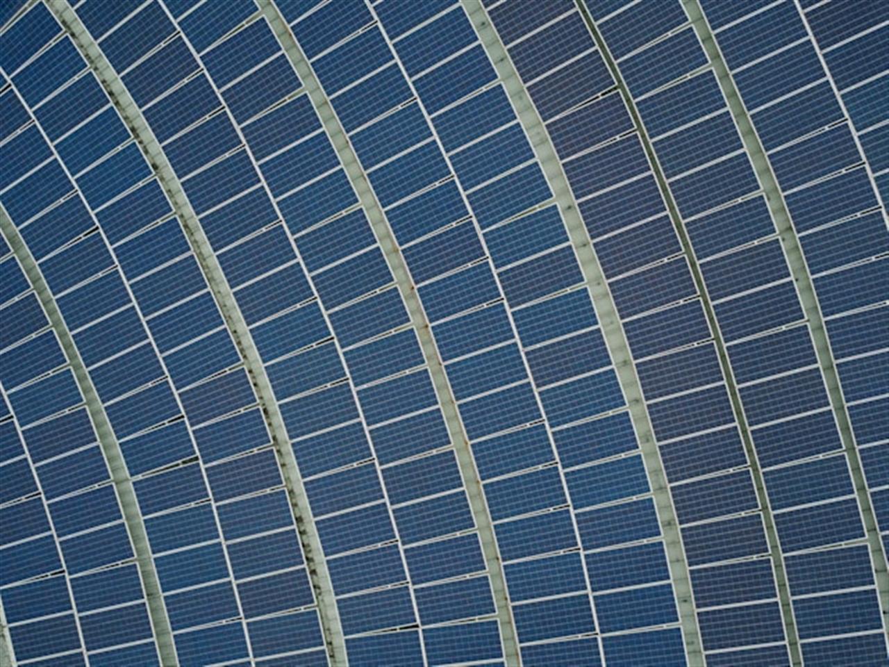 Solcelle lampe med sensor: fremtidens miljøvenlige belysning